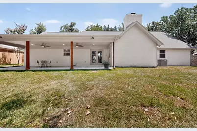 4001 Georgian Drive, Haltom City, TX 76117 - Photo 32