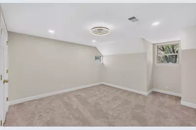 4001 Georgian Drive, Haltom City, TX 76117 - Photo 28