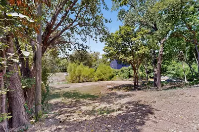 4001 Georgian Drive, Haltom City, TX 76117 - Photo 34