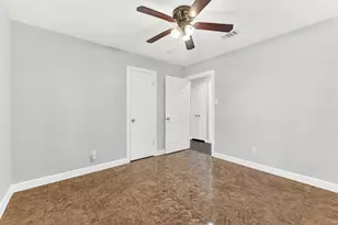 2309 Indian Creek Dr, Irving, TX 75060 - Photo 22