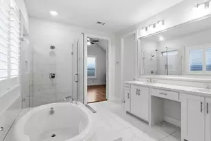 4528 Sir Craig Dr, Carrollton, TX 75010 - Photo 16