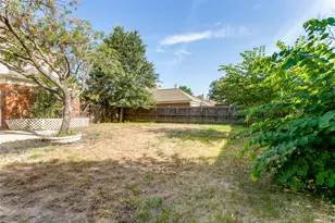 1925 Sunrise Trail, Lewisville, TX 75067 - Photo 32