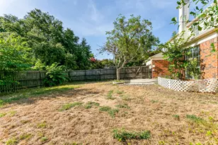 1925 Sunrise Trail, Lewisville, TX 75067 - Photo 34