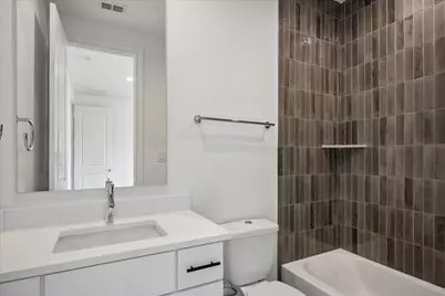 1382 E Crosby Road, Carrollton, TX 75006 - Photo 12