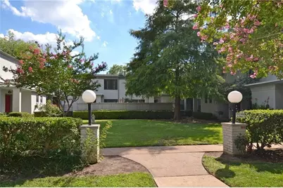 4945 N Hall Street #F-4945, Dallas, TX 75235 - Photo 2