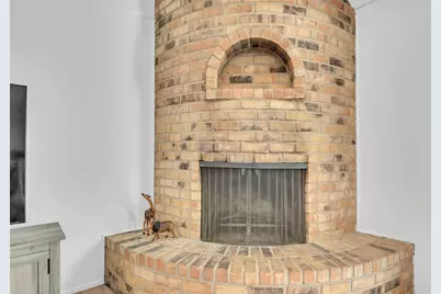 7616 Meadowbrook Drive, Watauga, TX 76148 - Photo 16