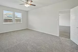 8413 Everly Dr, Garland, TX 75043 - Photo 16
