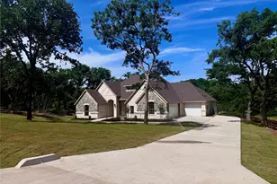 5025 Glenoaks Ct, Weatherford, TX 76088 - Photo 2