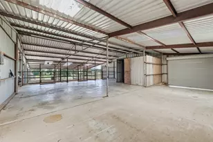 1229 Briarwood St, Weatherford, TX 76087 - Photo 32
