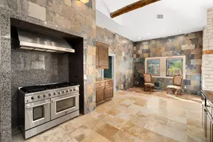 340 Barton Ranch Rd, Dripping Springs, TX 78620 - Photo 16