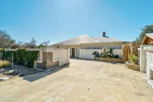 340 Barton Ranch Rd, Dripping Springs, TX 78620 - Photo 6