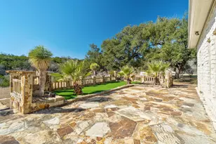 340 Barton Ranch Rd, Dripping Springs, TX 78620 - Photo 30
