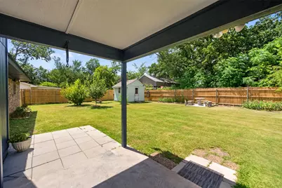 519 E 8th Street, Irving, TX 75060 - Photo 22