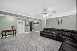 519 E 8th St, Irving, TX 75060 - Photo 8