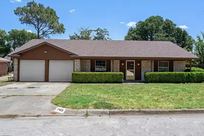 7409 Pinehurst Drive W, Fort Worth, TX 76134 - Photo 1