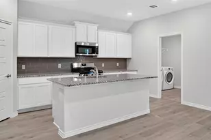 8409 Everly Dr, Garland, TX 75043 - Photo 2