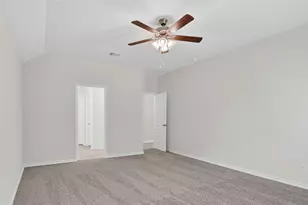 8409 Everly Dr, Garland, TX 75043 - Photo 14