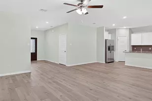 8409 Everly Dr, Garland, TX 75043 - Photo 8