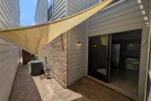 17490 Meandering Way, Dallas, TX 75252 - Photo 8