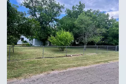 169 Glenn Street, Bluff Dale, TX 76433 - Photo 10