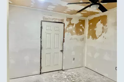 169 Glenn Street, Bluff Dale, TX 76433 - Photo 28