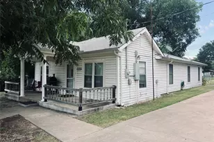 169 Glenn St, Bluff Dale, TX 76433 - Photo 4