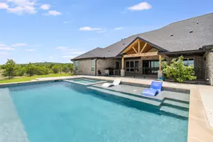 13428 Knob Hill Rd, Rogers, TX 76569 - Photo 32