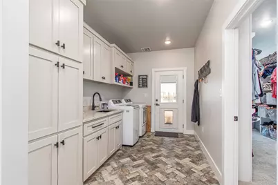13428 Knob Hill Road, Rogers, TX 76569 - Photo 18