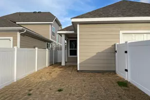 6009 Pitcher Wy, Providence Village, TX 76227 - Photo 6