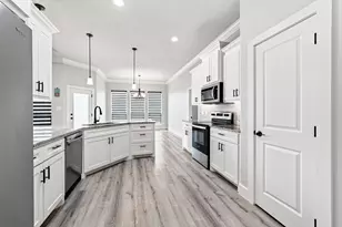 527 Limestone Cir, Mabank, TX 75147 - Photo 16