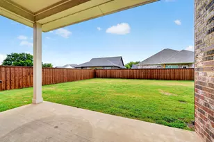527 Limestone Cir, Mabank, TX 75147 - Photo 36