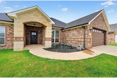 527 Limestone Circle, Mabank, TX 75147 - Photo 4