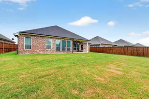 527 Limestone Cir, Mabank, TX 75147 - Photo 34