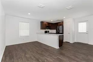 9213 Marilyn Pl, Dallas, TX 75227 - Photo 10