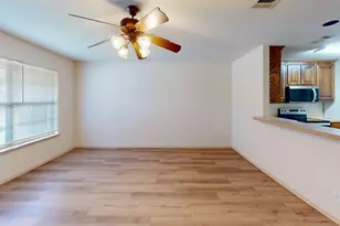 2335 N Elm St, Denton, TX 76201 - Photo 8