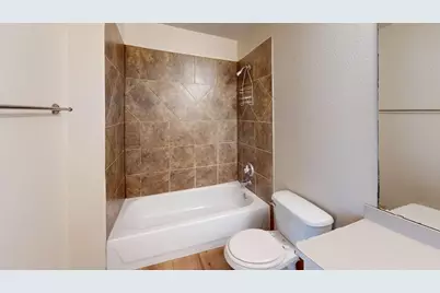 2335 N Elm Street, Denton, TX 76201 - Photo 16