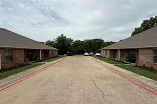 2335 N Elm St, Denton, TX 76201 - Photo 18
