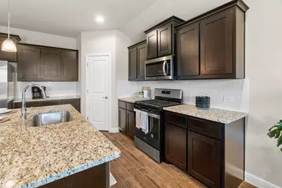 1338 Rolling Meadows Drive, Cedar Hill, TX 75104 - Photo 12