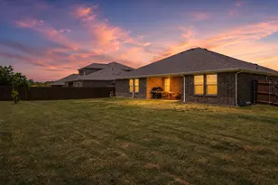 1338 Rolling Mdws Dr, Cedar Hill, TX 75104 - Photo 36