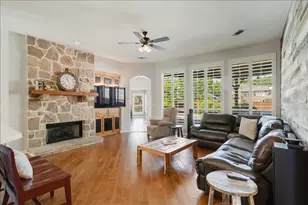 507 Hunters Creek Ct, Allen, TX 75013 - Photo 2