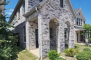 2713 Acadia Dr, Corinth, TX 76210 - Photo 2