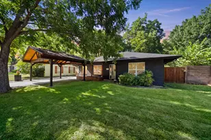 702 Crescent St, Denton, TX 76201 - Photo 2