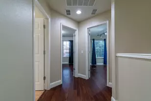 2731 Olympic Park Dr, Grand Prairie, TX 75050 - Photo 12