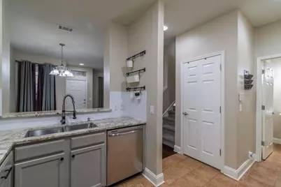2731 Olympic Park Drive, Grand Prairie, TX 75050 - Photo 36