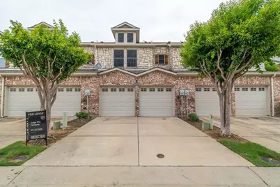 2731 Olympic Park Drive, Grand Prairie, TX 75050 - Photo 2