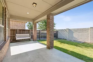 408 Vine St, Irving, TX 75039 - Photo 32