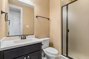 408 Vine St, Irving, TX 75039 - Photo 16