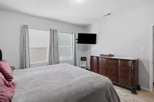 540 S Heights Dr, Crowley, TX 76036 - Photo 18