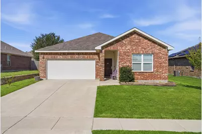 540 S Heights Drive, Crowley, TX 76036 - Photo 2