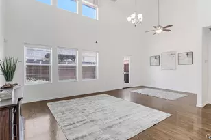 10084 Wake Bridge Dr, Frisco, TX 75035 - Photo 8